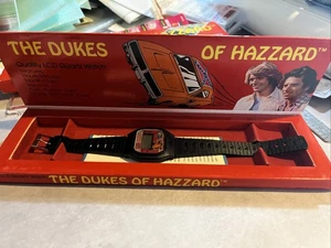 1981 UNISONIC THE DUKES OF HAZZARD LCD QUARTZ WATCH - Complete In Box A3 - Picture 1 of 10