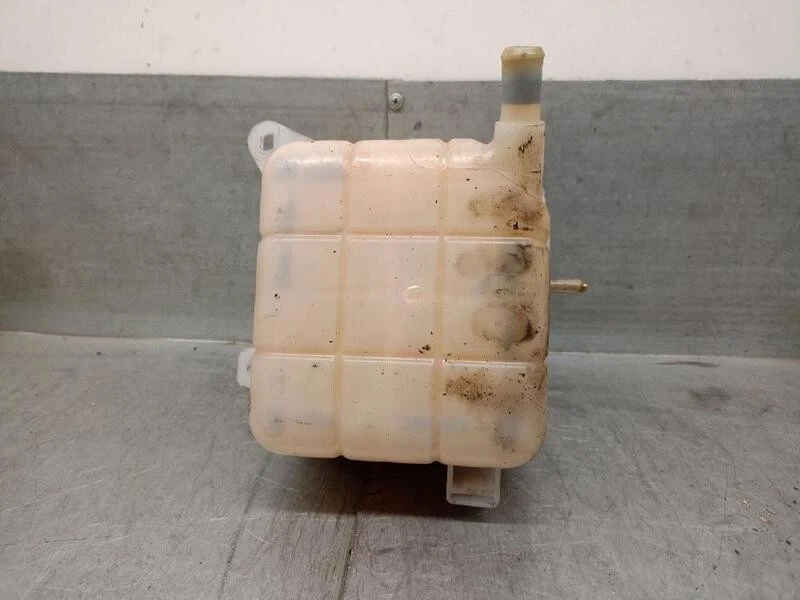 173910 ausdehnungsgefäß für SSANGYONG XLV SUV E-XGI 160 2016 5448379 - Bild 1 von 4