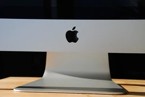 iMac Retina 5K 27" (2017) – Puissant et en excellent état - Photo 1/23