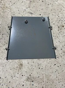 Delta 37-220 6” Long Bed Jointer Rear Belt Guard Bracket - Picture 1 of 1