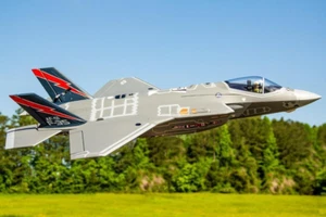 RC Airplane Aircraft Fighter Freewing F-35 Lightning II V3 70mm EDF Jet ARF PLUS - Picture 1 of 19
