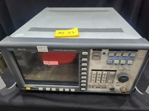 Credix MPD-1750 : Broadcasting Signal Generator (2001) as-is selling - Picture 1 of 7