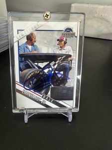 2006 Press Pass Eclipse #73 Autographed blue ink Dale Earnhardt Jr. Daytona