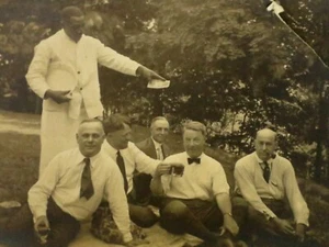 VINTAGE PHOTOGRAPH ~ BLACK WAITER / SERVANT, COUNTRY CLUB - Picture 1 of 4