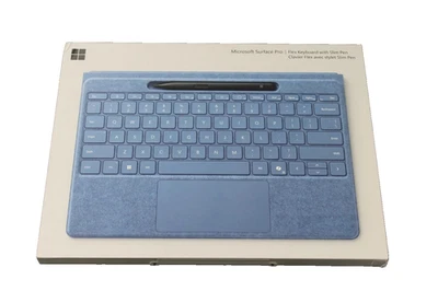 Microsoft Surface Slim Pen 2nd Edition & Pro Flex Keyboard for Pro 11th Edition - Image 1 of 2