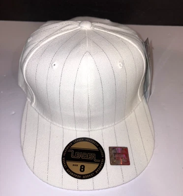 Gorra deportiva Leader blanca con rayas plateadas brillantes talla 8 - ¡NUEVA con etiquetas! Foto 1 de 4