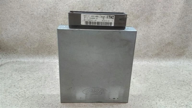 Computadora de motor ECM 3F1A12A650AC compatible con 03 MERCURY SABLE BOX5-183916 Foto 1 de 4