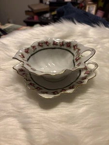 Vintage Victoria Austria Gravy Boat Cuenco y Base Rosas Rosa Floral - Imagen 1 de 10