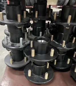 Trailer Idler Hub Kits 4 Hole/Lug for 2000 lbs Axle - Imagen 1 de 1