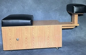 Vintage Pedikürewagen Pedi Wagen Aufbewahrung Schublade Schrank mit Fußstütze Nagel Spa - Bild 1 von 14