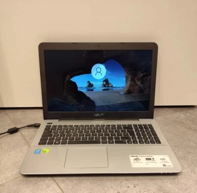 Asus R556L - Core i5 - 1TB HDD 4GB RAM - Windows 10 - Notebook/ Laptop - Bild 1 von 4