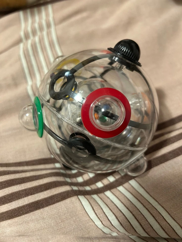 RUBIK'S 360 - ROMPICAPO A SFERA, GIOCO PER RAGAZZI E BAMBINI - ORIGINALE - Immagine 1 di 1