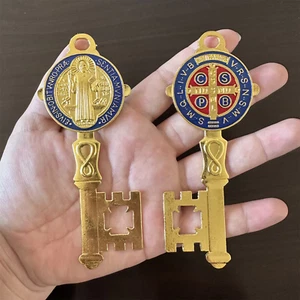 2 Stück/Set goldblau Emaille doppelseitig Heiliger Benedikt 12 cm x 5 cm Schlüssel Segen  - Bild 1 von 1