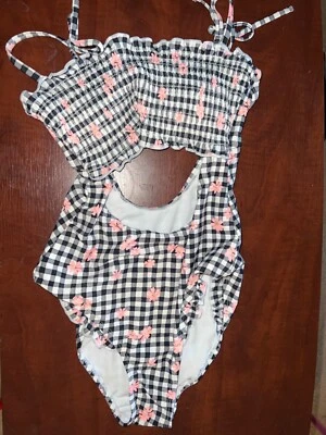 decree traje de baño mujer talla pequeña Foto 1 de 3