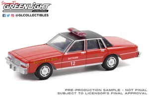 Greenlight 30243 1/64 1990 Chevrolet Caprice Chicago Fire Department Exclusive - Bild 1 von 1