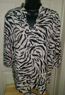 Alfred Dunner Womens Shirt Top Blouse Size 8P 8 Petite Black Brown White Zebra - Image 1 of 4