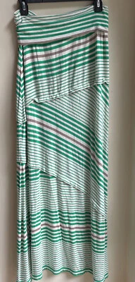 studio M Maxi Falda Verde Rayas Blancas Suave Fluido Elástico Capas Cintura Foto 1 de 4