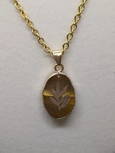GENUINE TIGERS EYE Crystal With Gold Leaf Print Pendant Necklace 18" - Picture 1 of 2