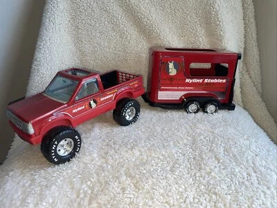 Nylint Stables Championship Show Horses Truck & Horse Trailer - Image 1 of 4