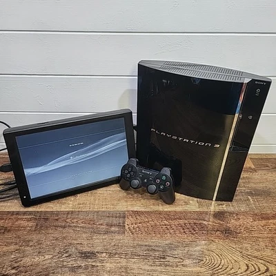 Playstation 3 Phat 60GB Console Backwards Compatible PS3 CECHC03 PAL - Image 1 of 4