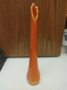 LE Bittersweet Mid Century Swing Glass Vase - Picture 1 of 6