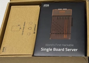 ZimaBoard 832 - Single-board x86 Quad-Core 8GB fanless server with PCIe & SATA3 - Picture 1 of 8