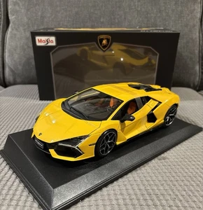 1/18 Maisto Lamborghini Revuelto Giallo Yellow  Diecast  - Picture 1 of 22