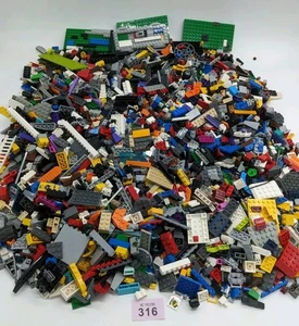 LEGO® 3.5Kg Mixed Bricks Parts Pieces - Genuine - See Photos - UK Seller - Picture 1 of 13