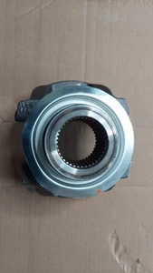 New Meritor 170-4-281-1X End Yoke READ DESCRIPTION REGARDING FLANGE - Picture 1 of 8