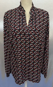Cabi Top Womens Sz M Mosaic Print V Neck Fountain Blouse NWT Style 6710 - Picture 1 of 7