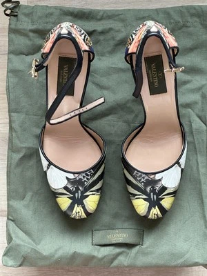 VALENTINO GARAVANI BUTTERFLY ANKLE-WRAP PLATFORM PUMP WOMENS IT 38 AUTHENTIC! 👀 - Image 1 of 4