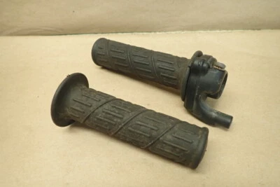 Vespa Piaggio ET4 150 2003 conjunto de agarre de tubo de acelerador Foto 1 de 4