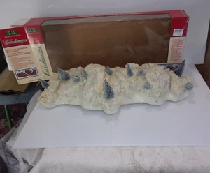 1998 LEMAX Village Long Landscape Display Platform With Trees - Bild 1 von 4