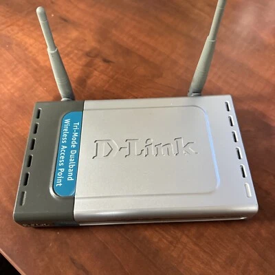 D-Link DWL-7100AP Tri-Mode Dual Band Wireless Access Point 802.11a/g 108Mbps - Image 1 of 4