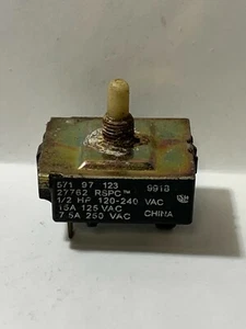 (New Model) Washer (3-POS) Motor Switch For Speed Queen P/N: 27762 [Used] - Picture 1 of 3