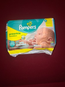 pampers swaddlers preemie 27 count