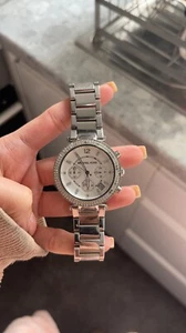 Michaek Kors Watch - Picture 1 of 2