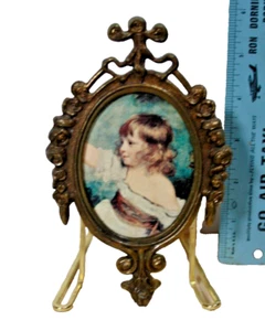 VTG Framed Picture Blonde Girl Ornate Wall Hanging Brass Oval Made in Italy - Picture 1 of 3