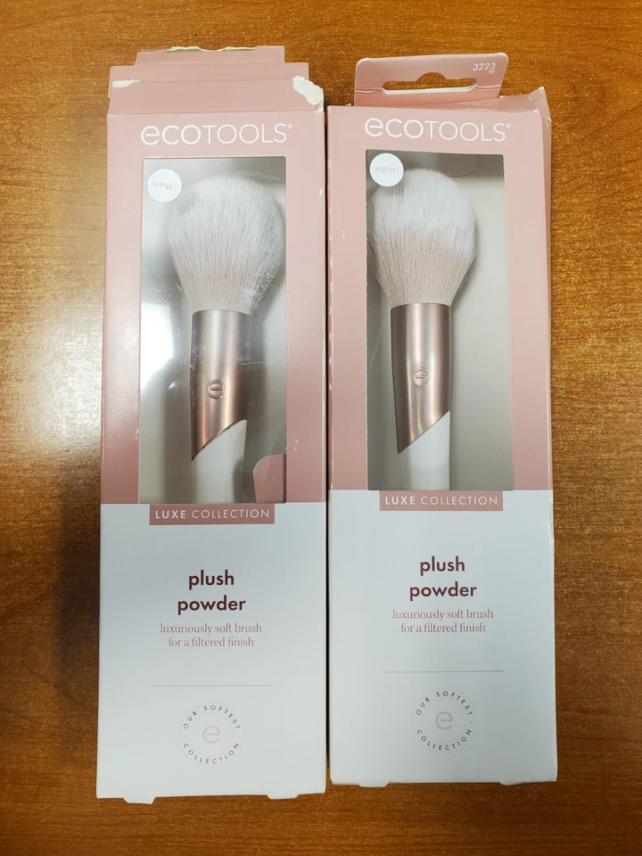 2 Pack: ECOTOOLS Luxe Collection Plush Powder Brush DAMG BOXES W3E - Image 1 of 4