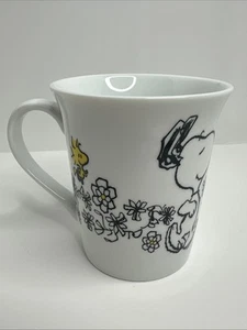Peanuts Gang Spring Snoopy & Woodstock with Flowers Ceramic Mug - Picture 1 of 10