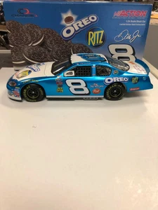 Dale Earnhardt Jr #8 Oreo/Ritz 2004 Monte Carlo 1:24 BANK 1 of 1,008 P/N 105782 - Foto 1 di 5