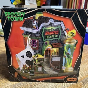 Lemax Spooky Town 2023 The Haunted Aquarium #35001 Brand New Lighted Building - Picture 1 of 5