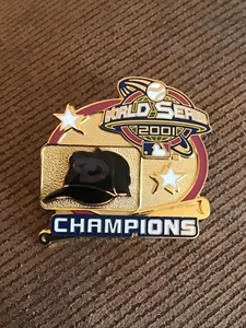 Arizona Diamondbacks Pin 2001 World Series Champions - Picture 1 of 2