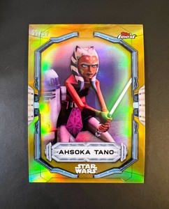 2022 Topps Finest Star Wars Ahsoka Tano SP Gold Refractor 23/50