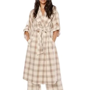 Cara Santana SHE LOVES THE ATTENTION Plaid Trench Coat Dress Size L Tan Cream - Picture 1 of 12