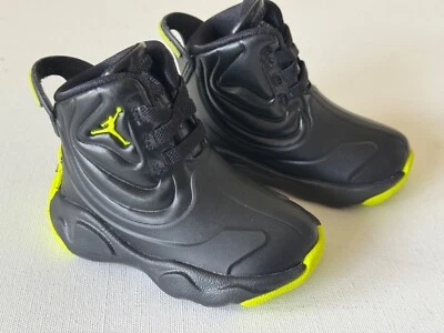 Nuevo Niño Pequeño AIR JORDAN Drip 23 Bota de Lluvia Zapato Tenis CT5799-001 4C Negro Verde Foto 1 de 4