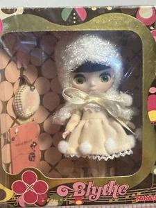Petit Blythe 1st Ed Velvet Minuet Fashion Doll NEW Eye & Body TAKARA 2003 *NRFB* - Picture 1 of 4