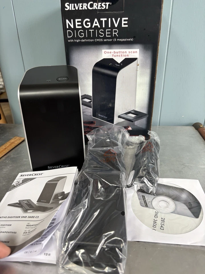 Silvercrest Film Scanner Digitiser Slide and Negative Film Digitiser - Image 1 of 4