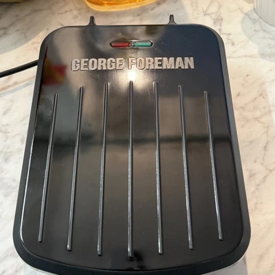 George Foreman GRS040BC Classic Plate Electric Indoor Grill - Image 1 of 4