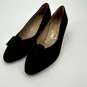 Salvatore Ferragamo Pumps Women's 5.5C Black Suede Bow Detail DP 22077 Slip-On - Picture 1 of 6